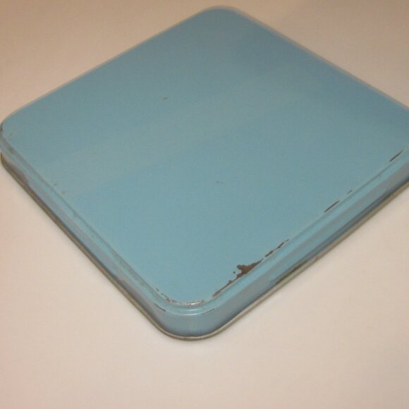 Vintage Nabisco Saltine Cracker Tin 1969 - Picture 8 of 9